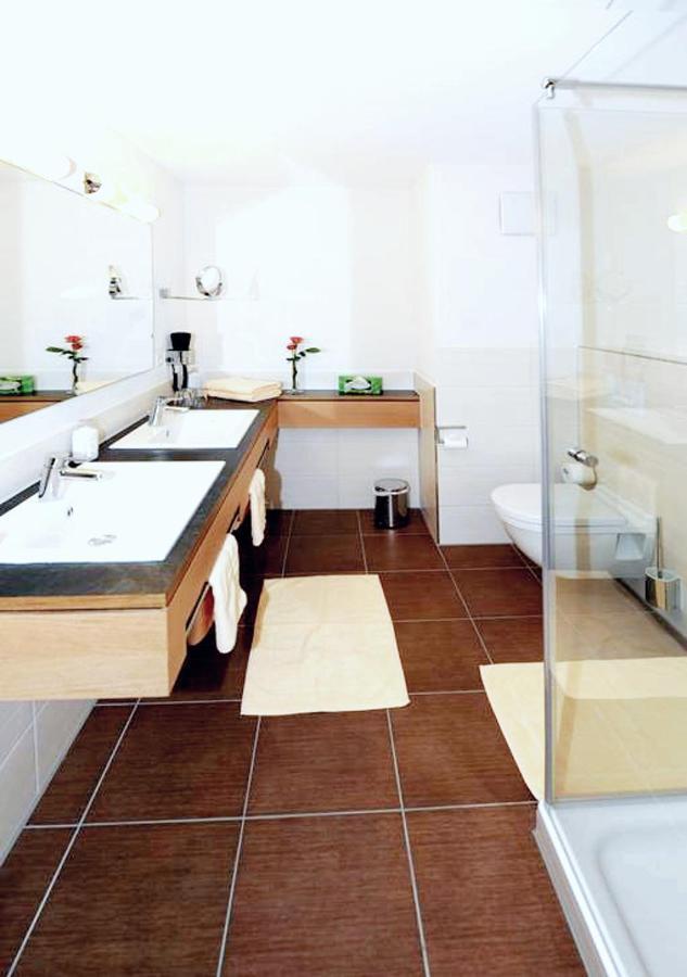 Hotel Hellers Twenty Four II -24H-Check-In- Фридрихсхафен Экстерьер фото
